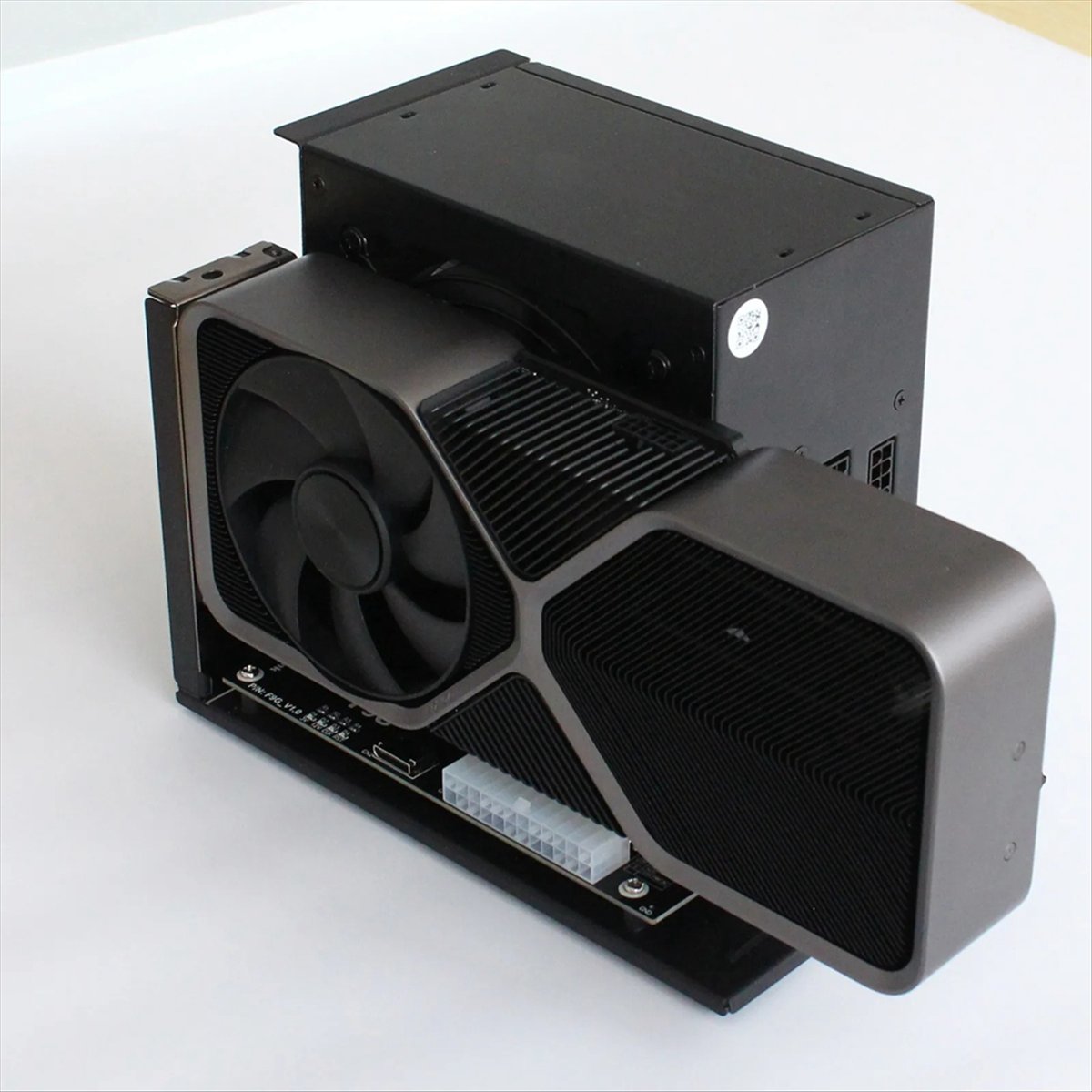 !DT~D1030F9G-BK7 PCIe 4.0 X4 6 - Oculink Egpu Dock Graphics Card ulasan dan harga
